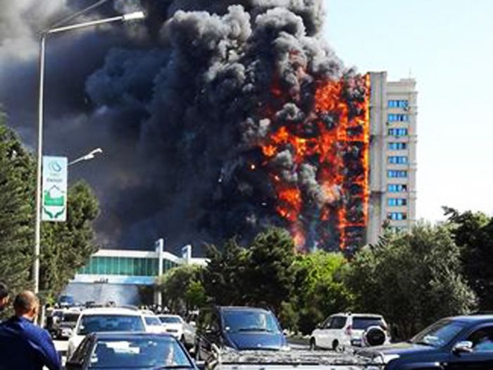 Death toll in multi-storey building fire in Baku reaches 13 