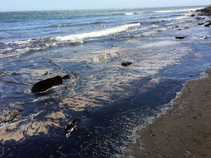4-mile oil slick lines California coast after pipeline spill
