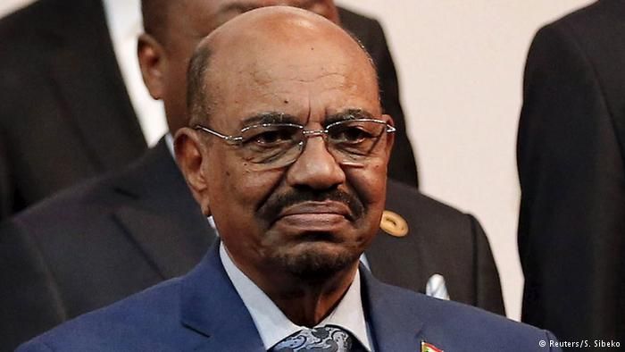 Sudan's al-Bashir leaves South Africa, flouting court order