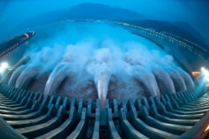 China begins building 'world's tallest' dam