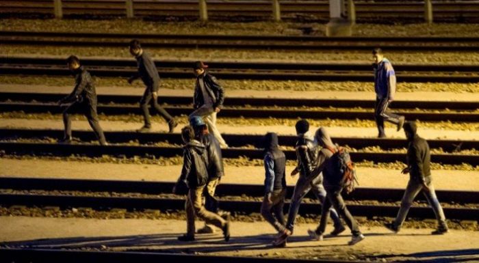 More refugees attempt to reach Britain through Channel Tunnel