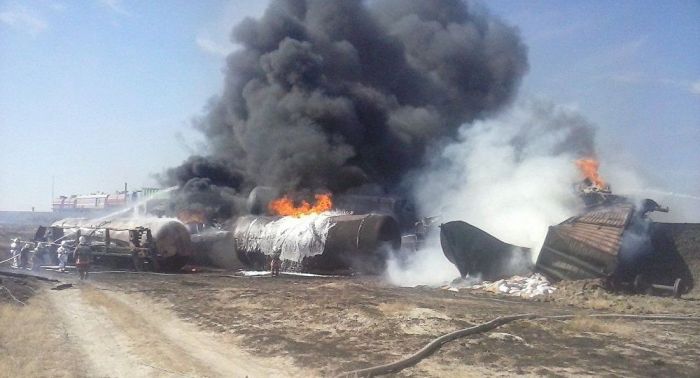 11 railway cars caught fire during de-railment in Aktobe region (+video)