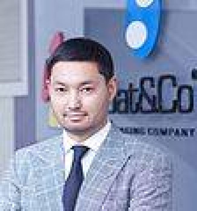 Kazakh Businessman Rakishev Acquiring Control of Biggest Lender