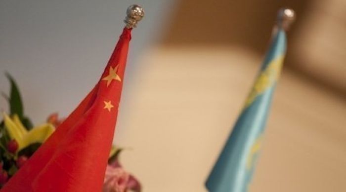 China will erect town on Kazakhstan border