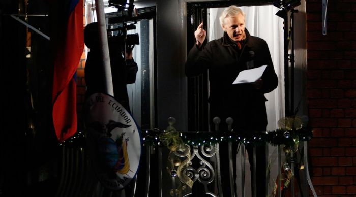 Assange can’t leave embassy as UK wants to arrest him, no matter what 