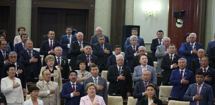 Parliament deputies return from summer break