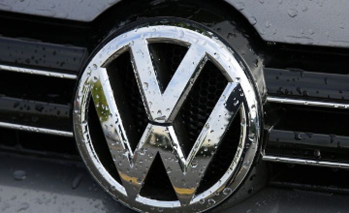 VW scandal widens as France and Italy launch deception inquiries