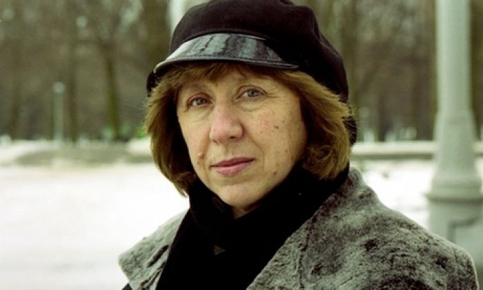 Svetlana Alexievich wins 2015 Nobel prize in literature