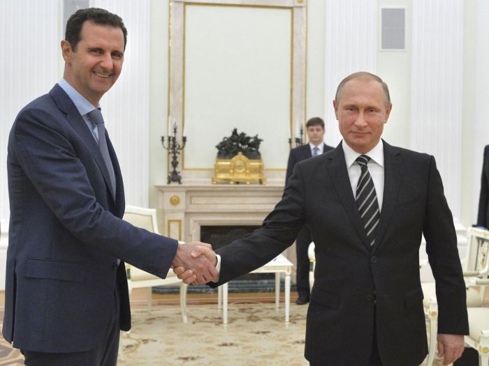 Assad visits Putin in Moscow to discuss military campaign