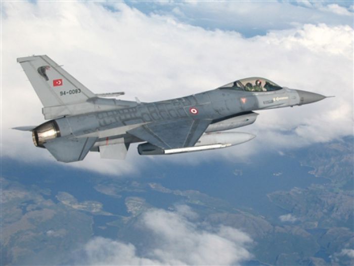 Turkish Air Force bombing northern Iraq