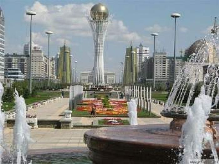 Foreign Specialists are Leaving Kazakhstan Because of the Tenge Devaluation