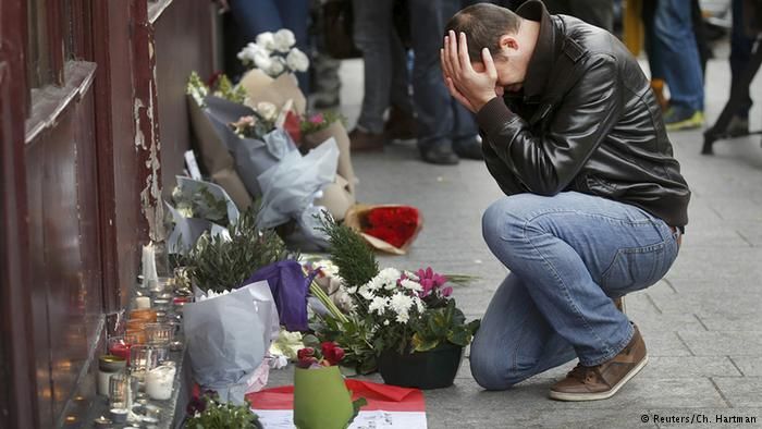 Paris attacks: How to deal with national trauma