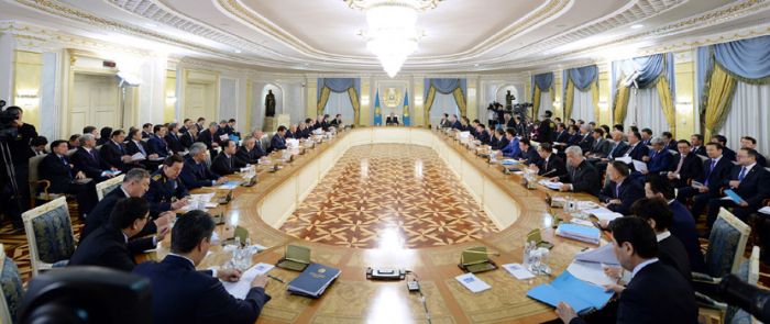​President Nazarbayev holding extended meeting of Government