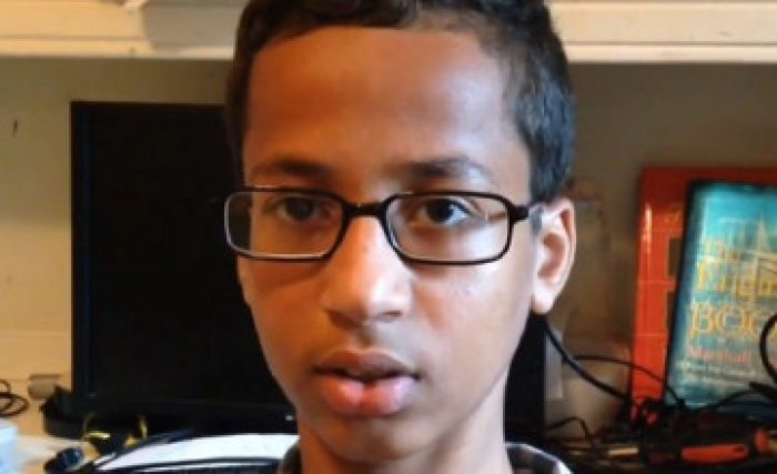 Muslim teen arrested over homemade clock seeks $15 million settlement