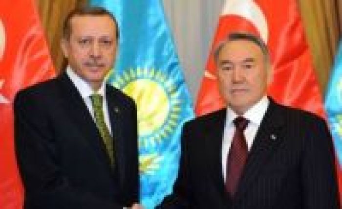 Erdogan and Nazarbayev discuss downing of Russian Su-24 jet