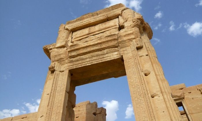 Palmyra arch that survived Isis to be replicated in London and New York