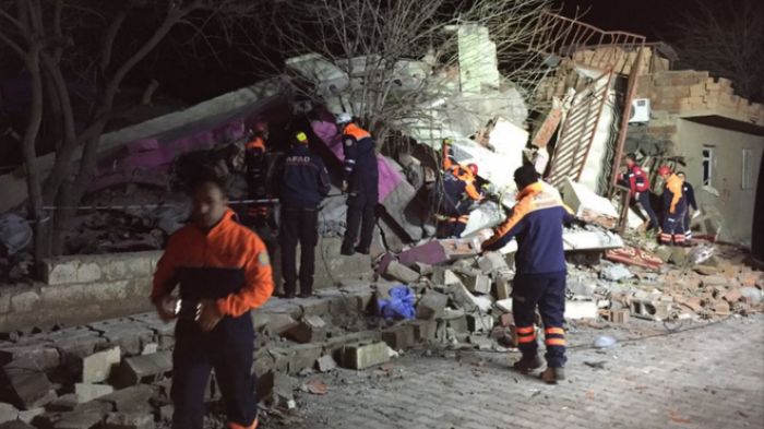 Deadly car bomb hits police HQ near Diyarbakir, Turkey