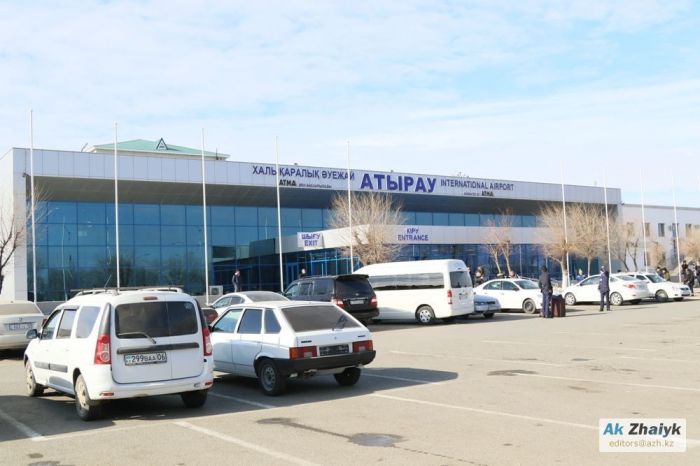 ​Chinese drunkenness at Atyrau airport