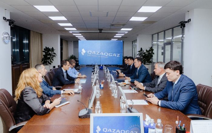 QazaqGaz and NCOC discussed the implementation of joint projects