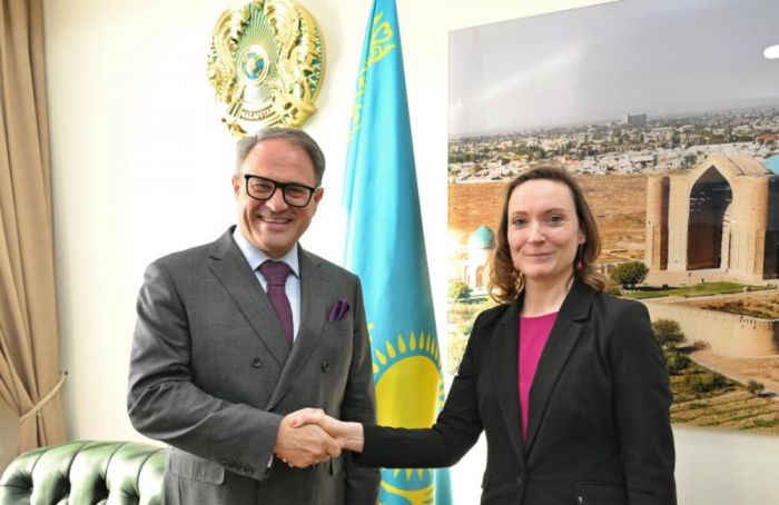 New Ambassador of Austria Presented Copies of Credentials