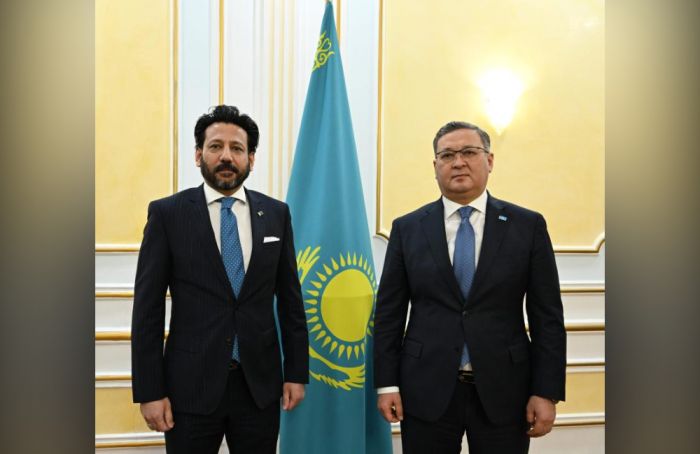 Kazakh Foreign Minister Received the Ambassador of Pakistan