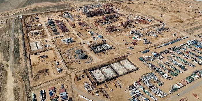 QazaqGaz and NCOC Leadership Visit Gas Processing Plant Construction Site at Kashagan
