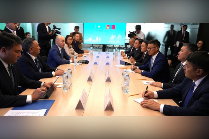 Kazakhstan and Mongolia Discuss Expansion of Investment Cooperation