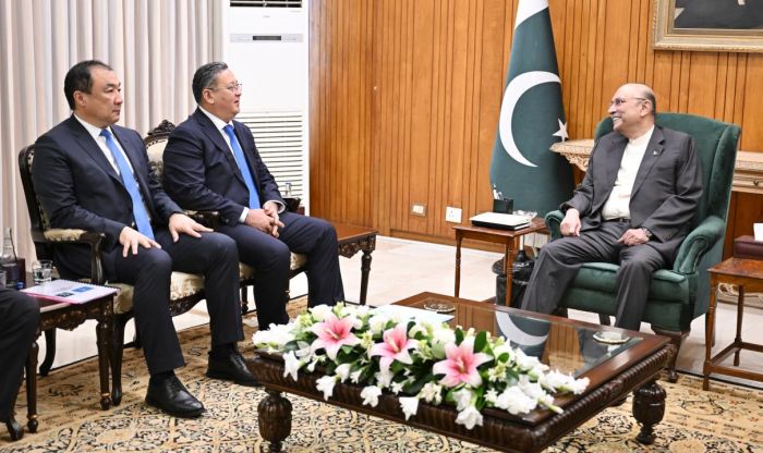 Kazakh Foreign Minister was Received by President of Pakistan