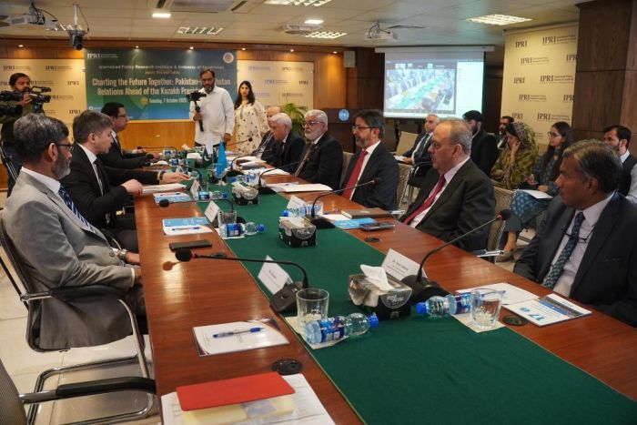 Reforms and Foreign Policy Course of Kazakhstan Discussed in Islamabad