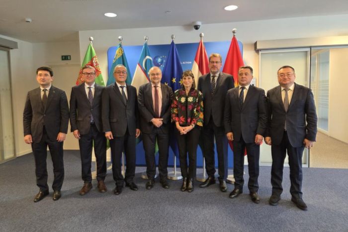 Kazakhstan Strengthens Regional Cooperation on Afghanistan