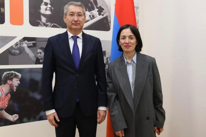 Expansion of Kazakh-Armenian Humanitarian Partnership Discussed in Yerevan