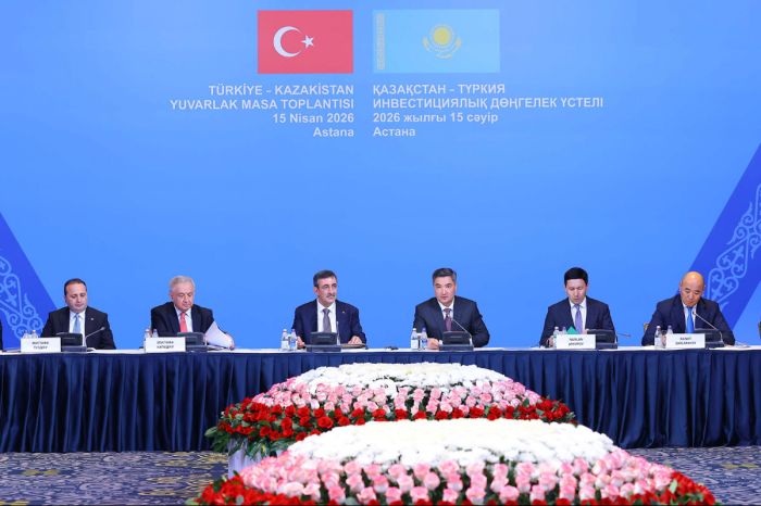 Roundtable with Kazakh Prime Minister Olzhas Bektenov and Turkish Vice President Cevdet Yılmaz Held in Astana