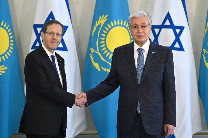 President Kassym-Jomart Tokayev and President of Israel Isaac Herzog hold a tête-à-tête meeting