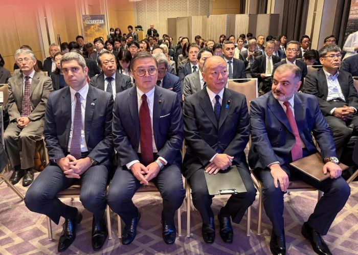 Kazakhstan and Azerbaijan Present the Potential of the TITR in Japan