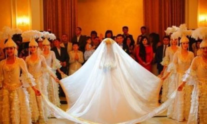 Introduction to Kazakh wedding