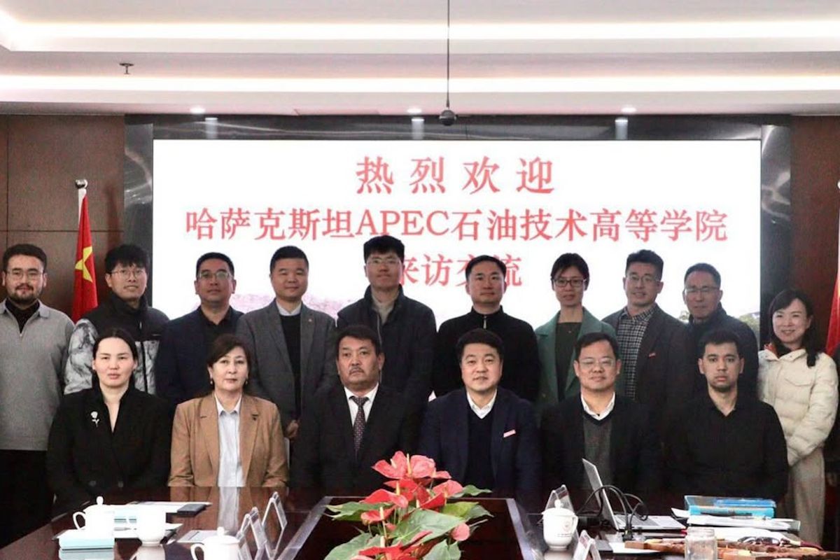 фото @apecpetrotechnic