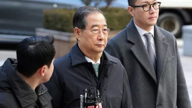 &copy; REUTERS / Chung Sung-Jun