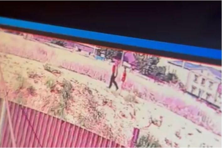 Құлсарыдағы педофилдың құрбаны болар алдындағы қыздың камераға түсіп қалған соңғы кадры