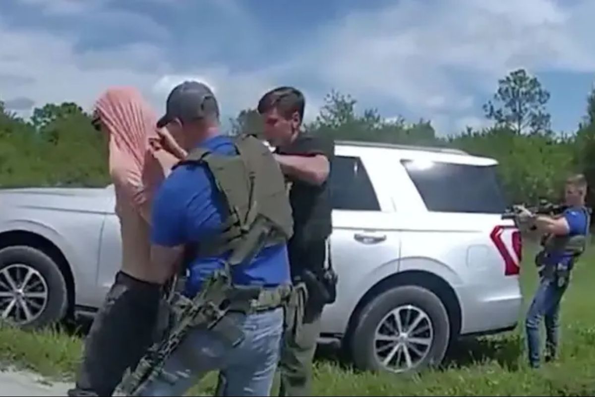 Райан Раут Флорида штатындағы Уэст-Палм-Бичте орын алған оқиға кезінде Құпия қызмет агенті оған оқ жаудырғаннан кейін көп ұзамай ұсталған болатын.