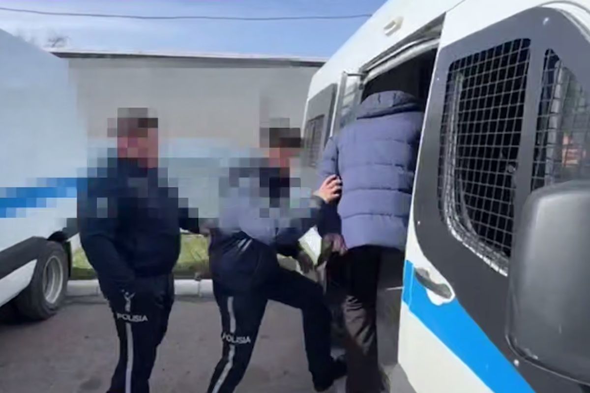 Видеодан жасалған скриншот