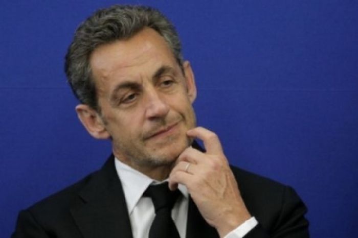 Францияның экс-президентіне «жемқор» деген айып тағылды