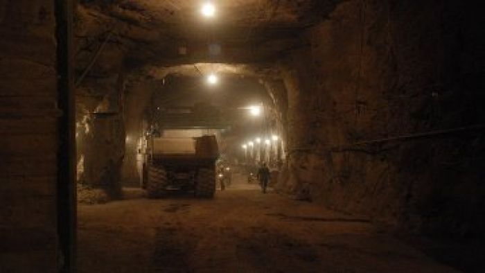 Боснияда 30 адам жер сілкінісінен кейін шахтада қалып қойды