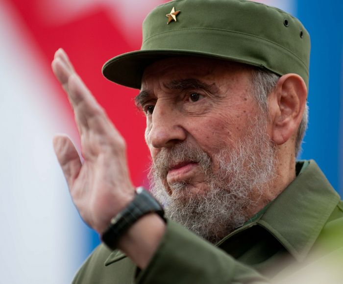 Фидель Кастро өзінің қазасы туралы қаңқуларды жоққа шығарды