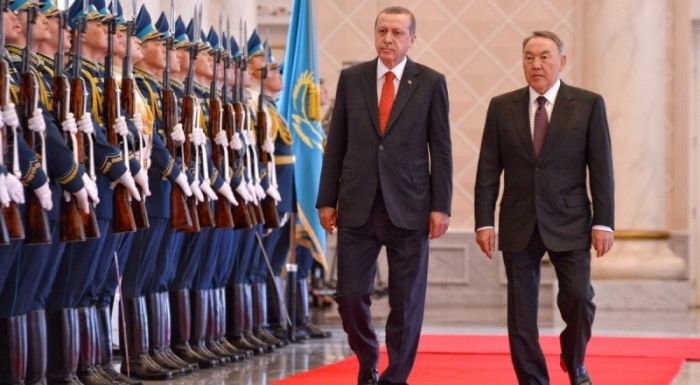 Нұрсұлтан Назарбаев Түркия президенті Реджеп Тайып Ердоғанмен кездесті