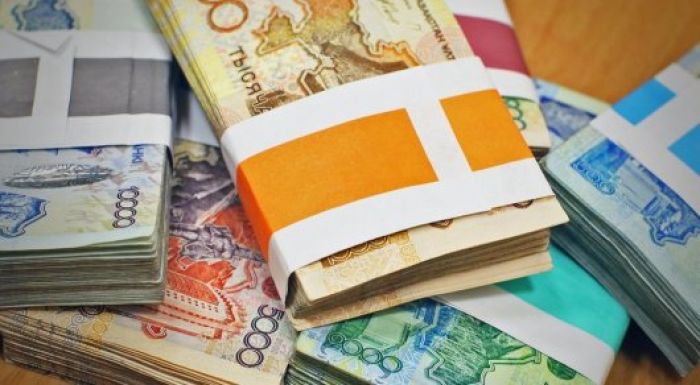 Ақтөбелік депутаттың үйінде табылған 1,5 миллиард теңге оның жеке қаражаты деп түсіндірілді