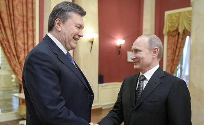 Янукович Путиннің сөзін "саяси шоу" деп атады