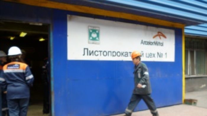 Астана: АМТ кәсіподақ келіспесе жалақыны азайта алмайды