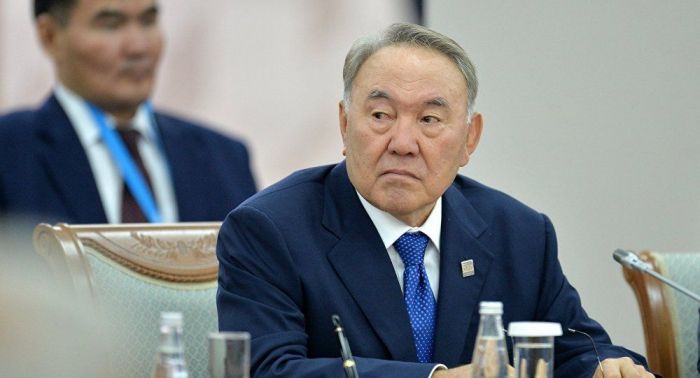 Назарбаев: Ұлттық банк қазақстандықтардың теңгеге деген сенімін қайта орнықтыру қажет