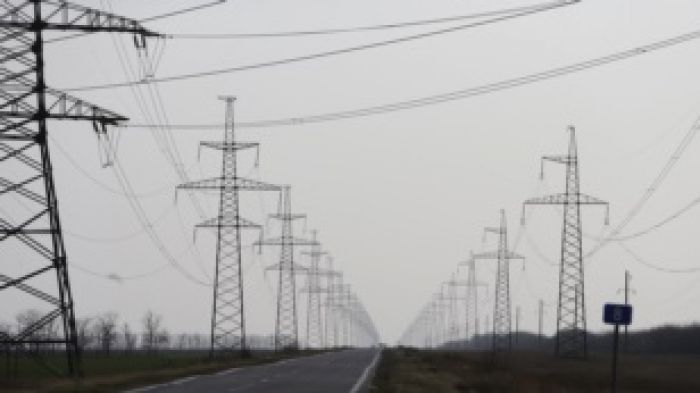 Украина: Қырымға электр қуаты беріле бастады