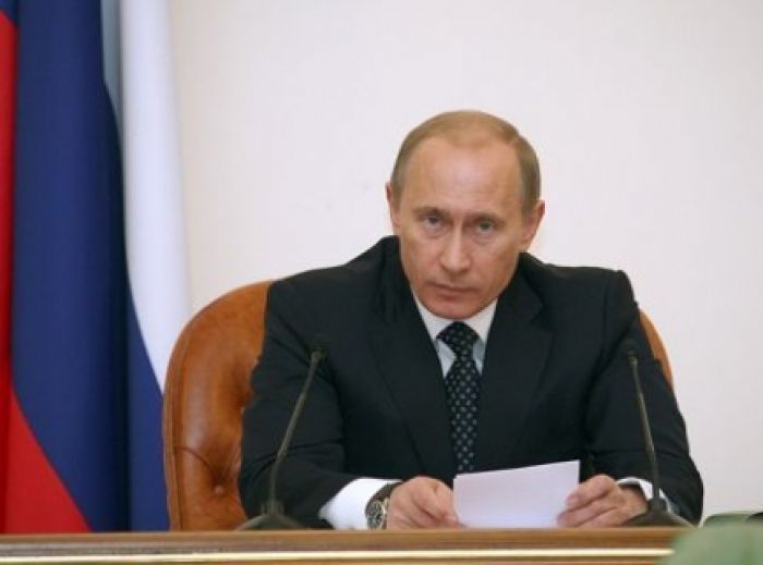 Путиннің партиясы жеңгенімен 15 пайыз кем дауыс жинады